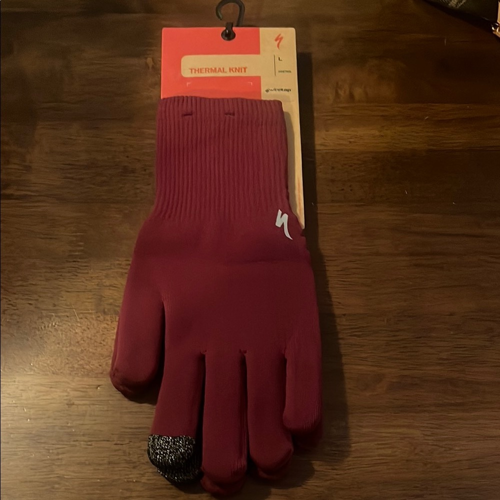Specialized Thermal Knit Gloves in Deep Red